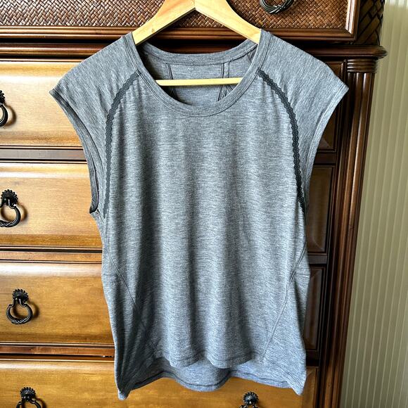 Lululemon Stop Drop & Squat Short Sleeve Heathered Black Top Size M - Picture 2 of 9